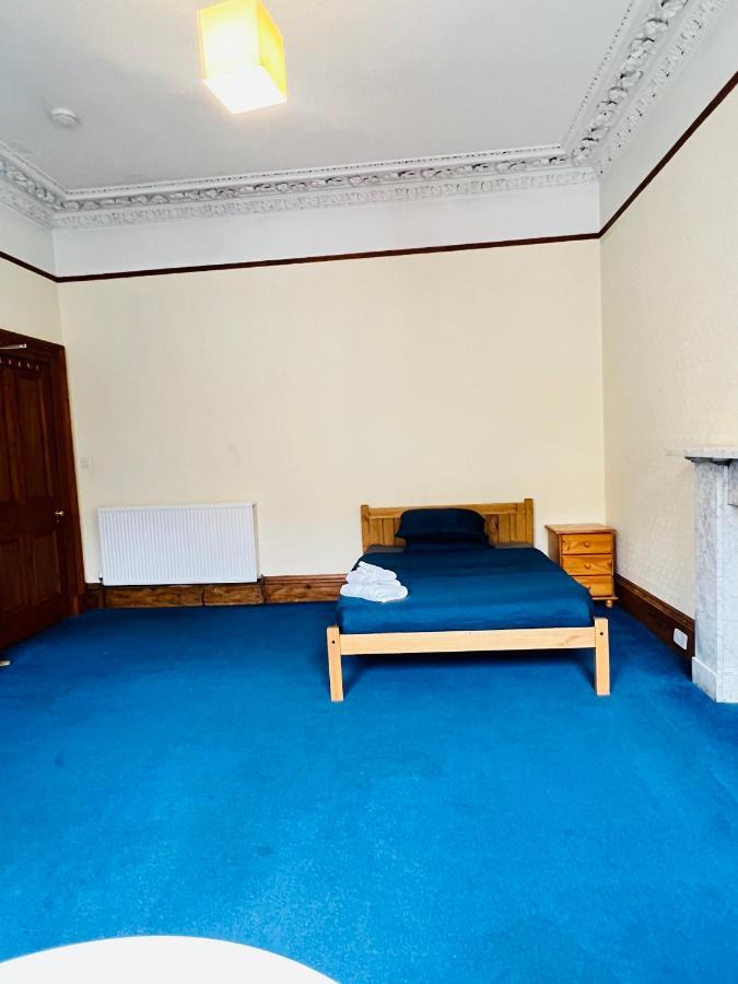 Massive 5bed 2bath Flat Available For Fringe Festival Appartement Edinburgh